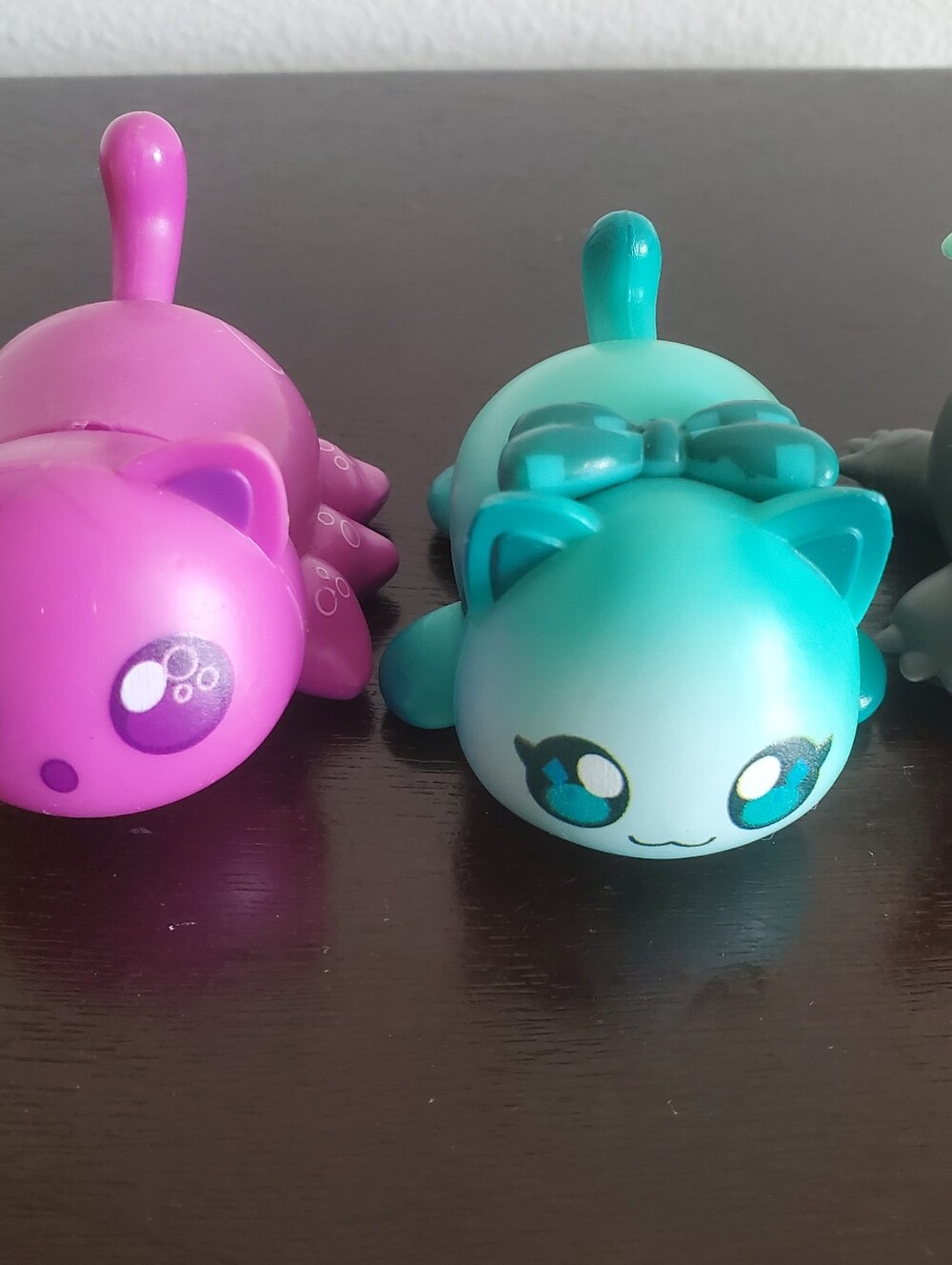 Aphmau MeeMeows Mystery Vinyl Mini Figures Lot of 7 Elemental Glow Series - Picture 12 of 14